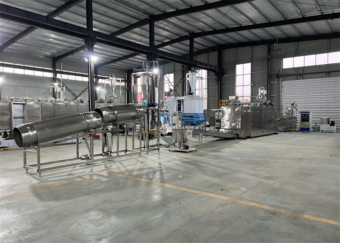 linea di produzione della pallina dell'alimentazione animale 5.5kw linea di produzione di galleggiamento dell'alimentazione del pollame del pesce