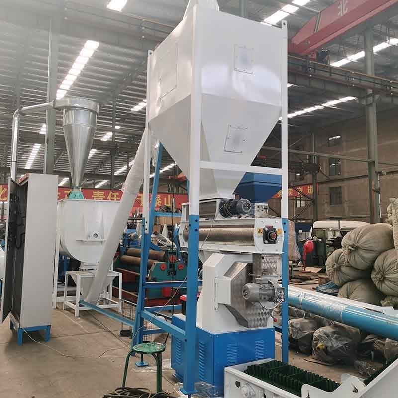 Linea di produzione della pallina dell'alimentazione animale di 5 t/h pallina dell'alimentazione della mucca del maiale che fa macchina