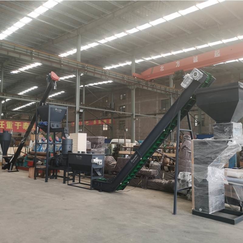Linea di produzione di biomassa a stampo piatto Linea di produzione di pellet di paglia da 6-8 mm 0,5-10 t/ora