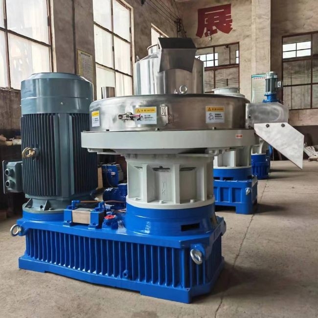 Macchine a pellet di biomassa ad alto tasso di utilizzo Macchine a pellet di legno di grande capacità per combustione