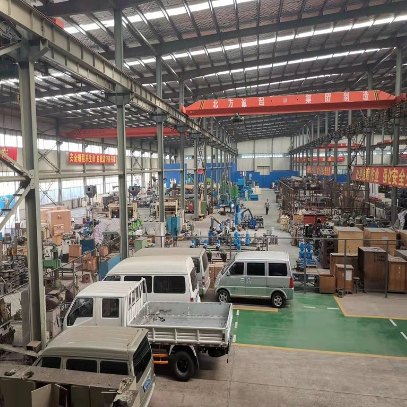 Macchina per la produzione di pellet per mangimi su piccola scala 4KW Motore Tipo elettrico Macchina per la produzione di mangimi per animali
