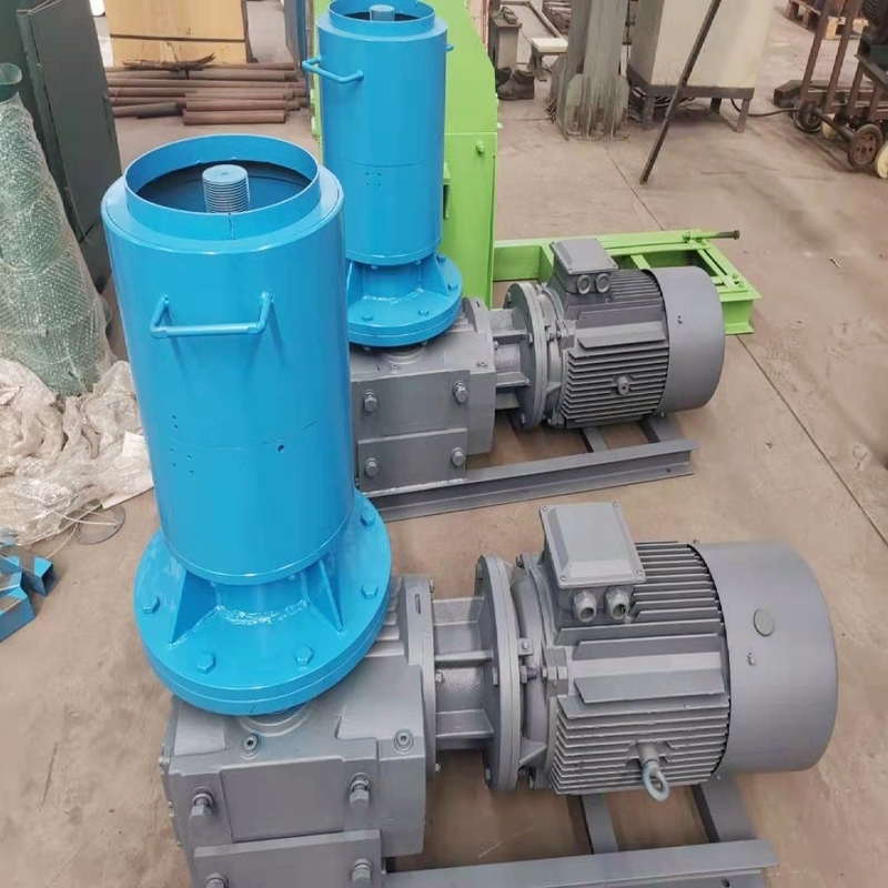 120 kg/h Macchina elettrica per pellet per mangimi 4kw Produttore di pellet per mangimi per animali per aziende agricole