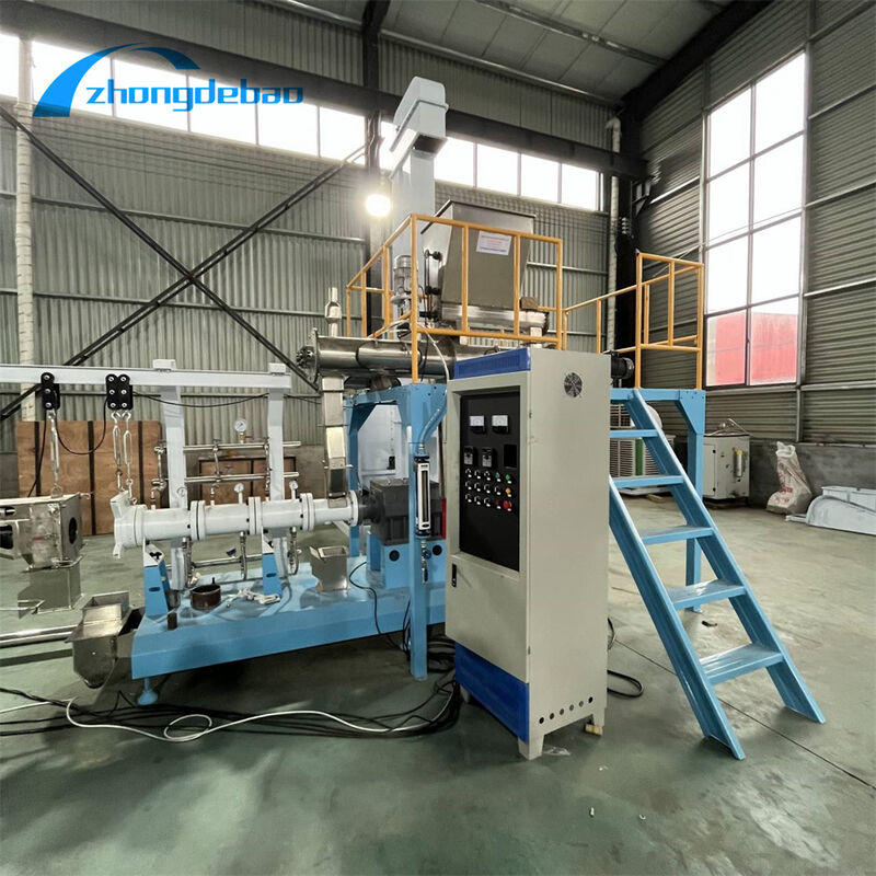 Linea di produzione di mangimi galleggianti a forma di cuscino o pane con diametro di vite φ60-φ175 mm che fornisce un pellet di mangimi coerente