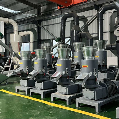 Macchina di legno personalizzabile del mulino della pallina 800kg/H in CE di legno di caso